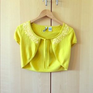 Barney’s Co-Op cashmere shrug NWOT yellow size S